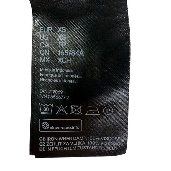 H&M Leopard Print Button Down Shirt Women XS Short Sleeve Casual Top - Picture 5 of 5